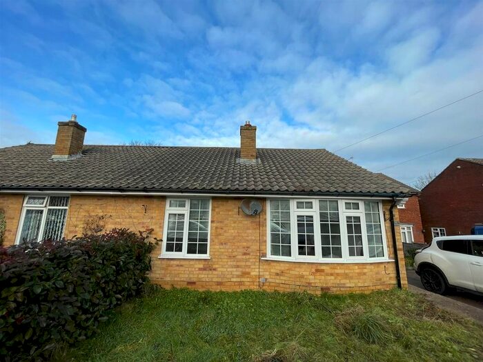 2 Bedroom Semi-Detached Bungalow To Rent In Danum Close, Hailsham, BN27