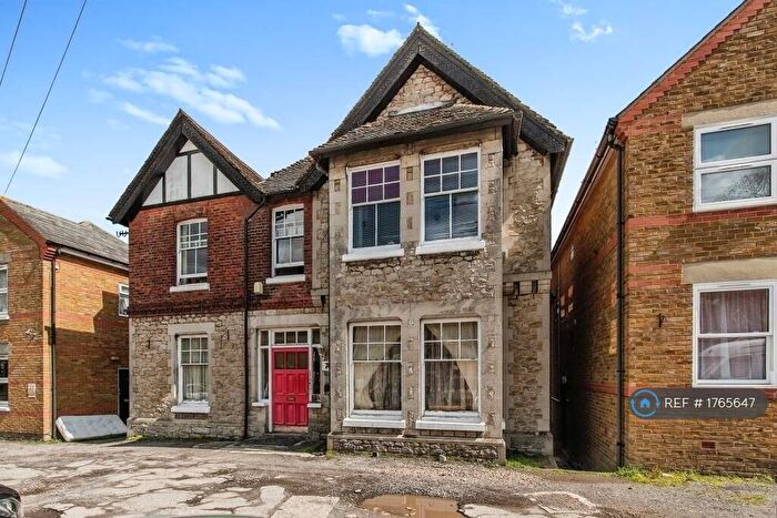 Studio To Rent In London Road, Maidstone, ME16