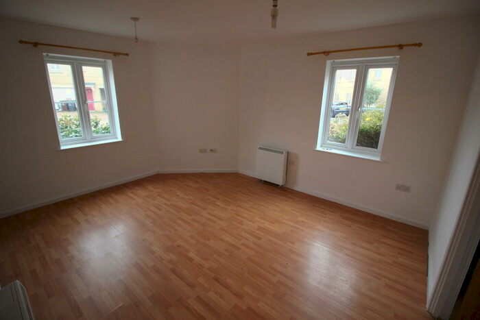 1 Bedroom Flat To Rent In Salamanca Way, CO2