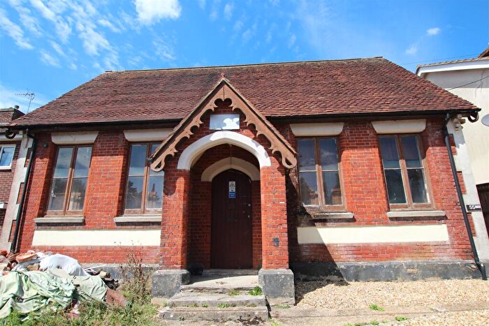 Bungalow For Sale In Church Road, Bishopstoke, Eastleigh, SO50