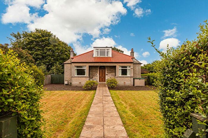 4 Bedroom Detached House For Sale In Glasgow Road, Ratho Station, EH28