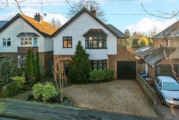 4 Bedroom Detached House For Sale In Park Road, Godalming, Surrey, GU7