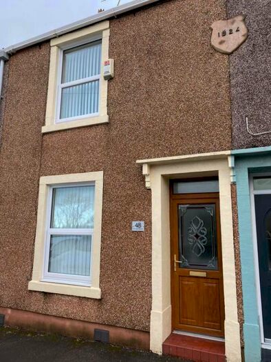 2 Bedroom Property To Rent In Trumpet Terrace Cleator, CA23