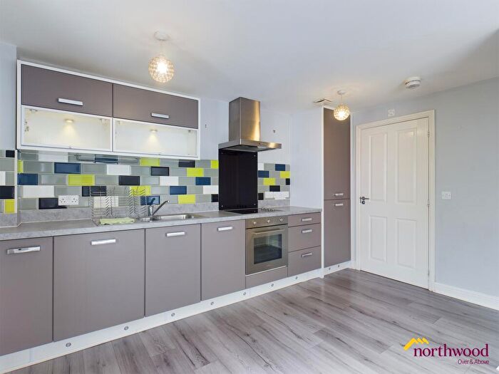 1 Bedroom Flat To Rent In Lockeepers Way, Hanley, ST1