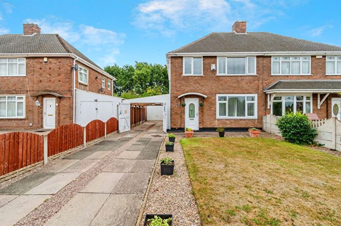 3 Bedroom Semi-Detached House For Sale In Somerset Crescent, Wednesbury, WS10