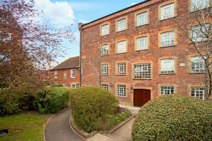 3 Bedroom House To Rent In The Sadlers Westhampnett, PO18