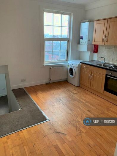 1 Bedroom Flat To Rent In Cricklewood Broadway, London, NW2