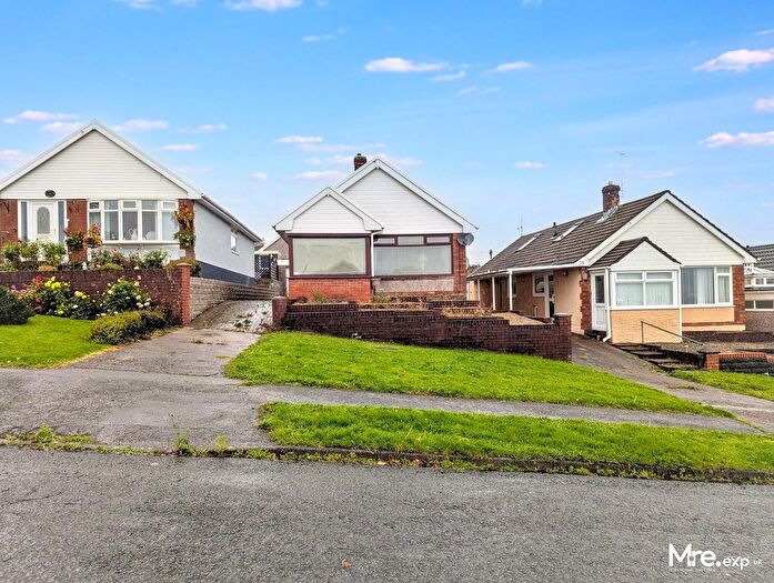 3 Bedroom Bungalow For Sale In Heol Rhosyn, Morriston, Swansea, SA6