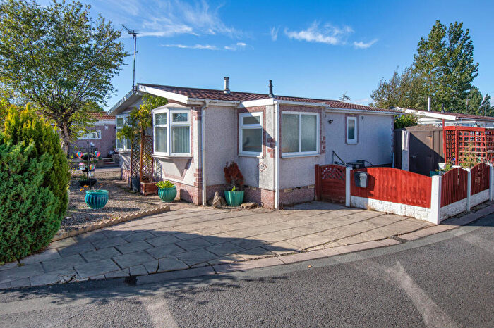 2 Bedroom Lodge For Sale In Primrose Drive, Hambleton Country Park, Poulton-le-Fylde, FY6