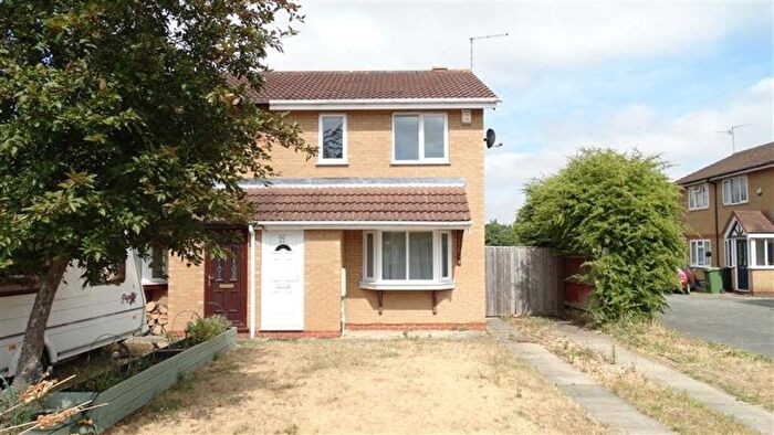 3 Bedroom Semi-Detached House To Rent In Christopher Close, Peterborough, PE1