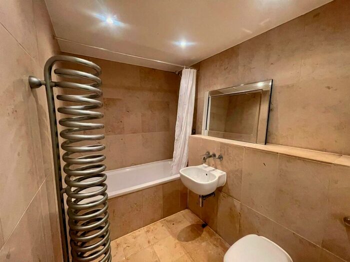 2 Bedroom Apartment To Rent In Maia House, Celestia, Th Floor, CF10