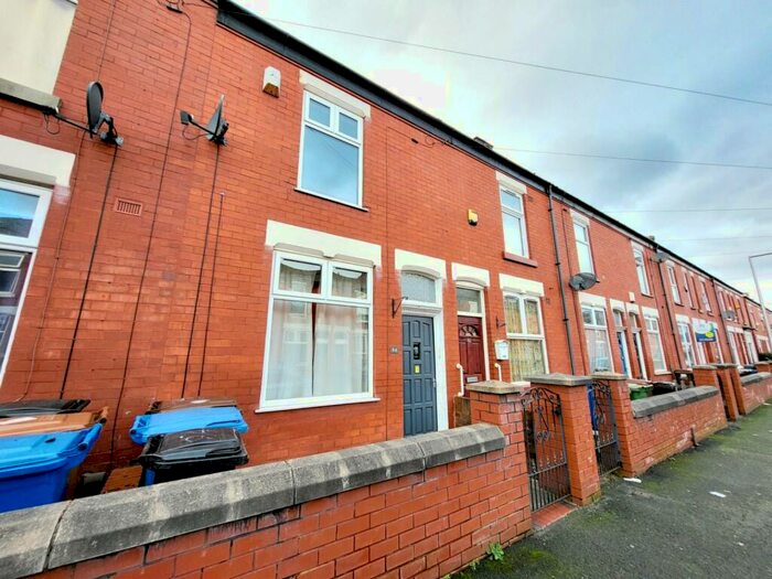 2 Bedroom Terraced House To Rent In Ladysmith Street, Shaw Heath, Stockport, SK3