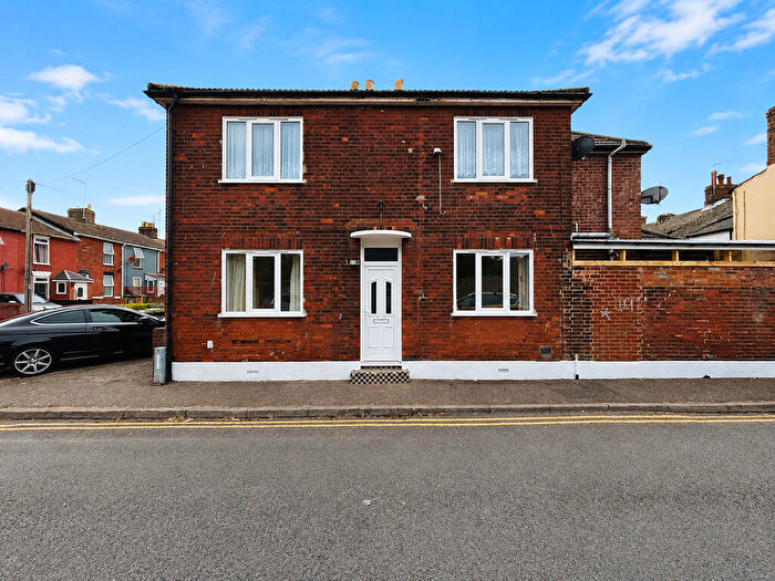 2 Bedroom End Of Terrace House For Sale In Audley Street, Great Yarmouth, NR30