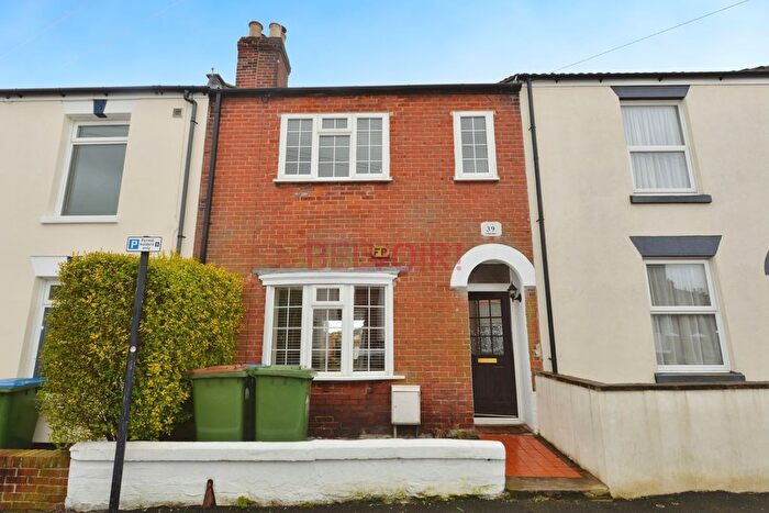 3 Bedroom Terraced House To Rent In Middle Street, Southampton, SO14