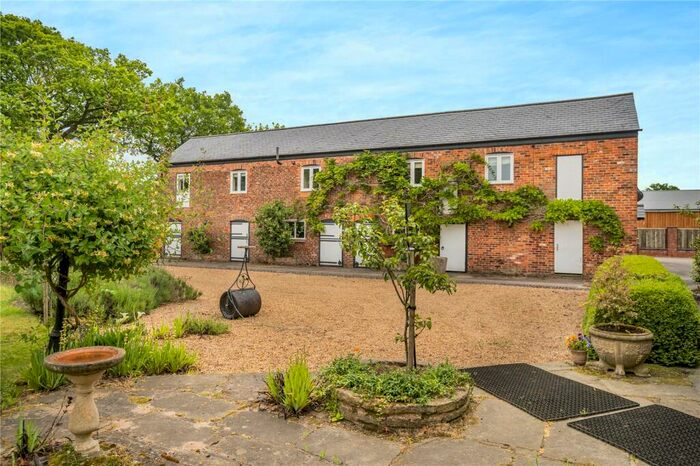 3 Bedroom Apartment To Rent In Goostrey Lane, Cranage, Crewe, Cheshire, CW4