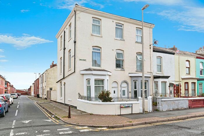 6 Bedroom End Terrace House For Sale In High Street, Blackpool, Lancashire, FY1