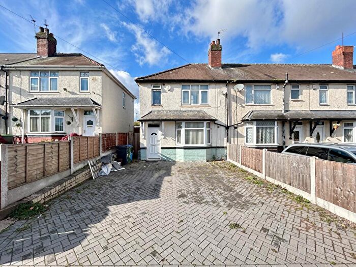 3 Bedroom Terraced House To Rent In Coneygree Road, Tipton, DY4