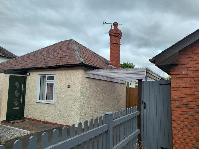 2 Bedroom Detached Bungalow To Rent In Hereford, Herefordshire, HR1