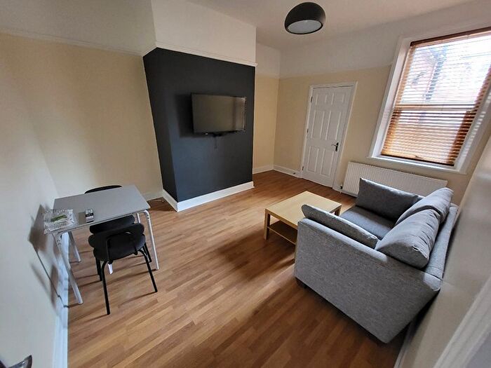 1 Bedroom Flat To Rent In Grosvenor Gardens, Newcastle Upon Tyne, NE2