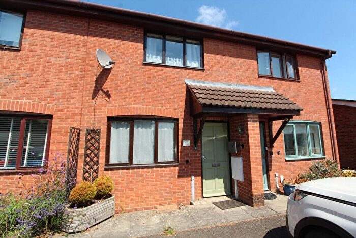 2 Bedroom Terraced House For Sale In Orchard Road, Lutterworth, LE17