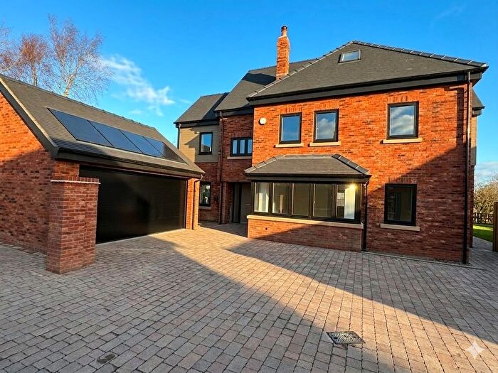 5 Bedroom Detached House For Sale In Old Station Place, Pipe Gate, TF9