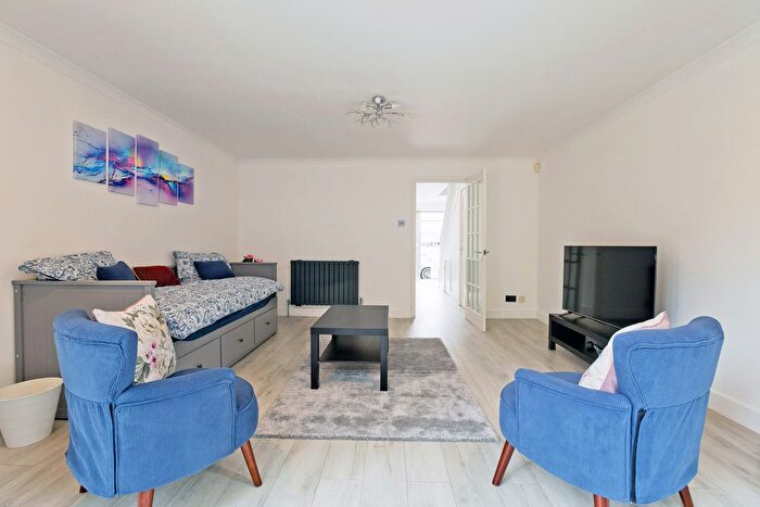 3 Bedroom End Terrace House To Rent In Pointers Close, London, E14