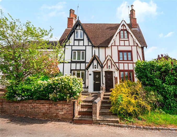 4 Bedroom Terraced House For Sale In Gun Lane, Sherington, Buckinghamshire, MK16