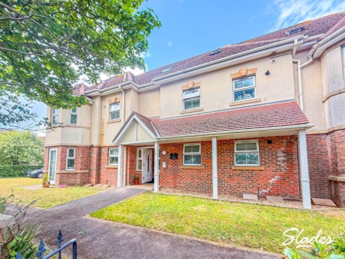 2 Bedroom Flat To Rent In Wollaston Road, Southbourne, Bournemouth, BH6