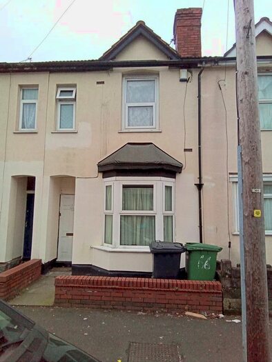 3 Bedroom Terraced House To Rent In Curzon Street, Wolverhampton, WV2
