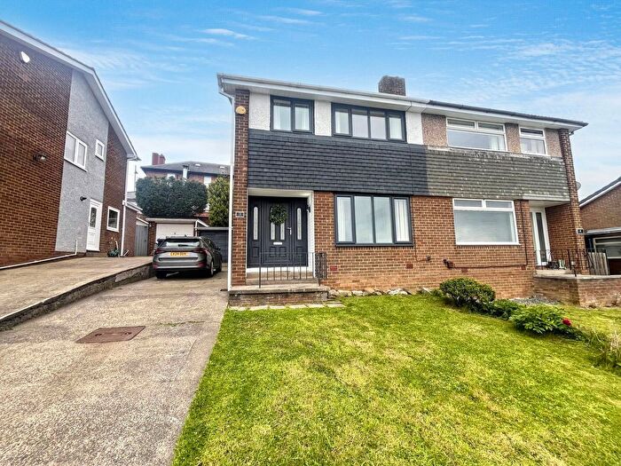 3 Bedroom Semi Detached House For Sale In Hillview Road, Houghton Le Spring, DH4