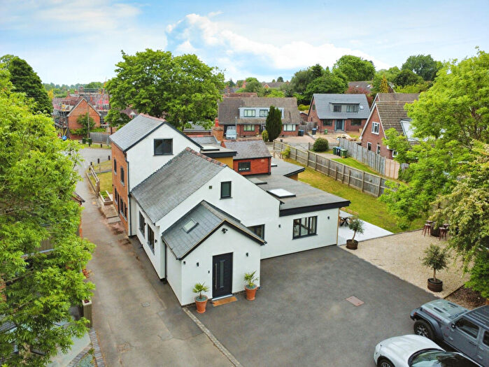 6 Bedroom Detached House For Sale In Stretton On Dunsmore, Converted Pub, House & Apartment, CV23