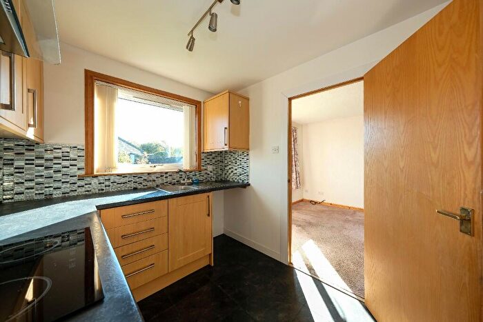 2 Bedroom Detached Bungalow For Sale In Bevan Place, KY11