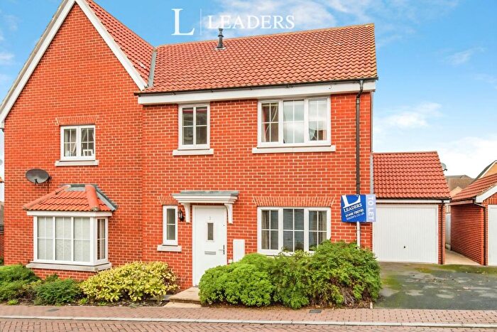 4 Bedroom House To Rent In Song Thrush Close, Stowmarket, IP14