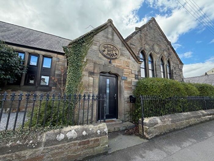 4 Bedroom Terraced House To Rent In Oakwood Court, Crook, DL15