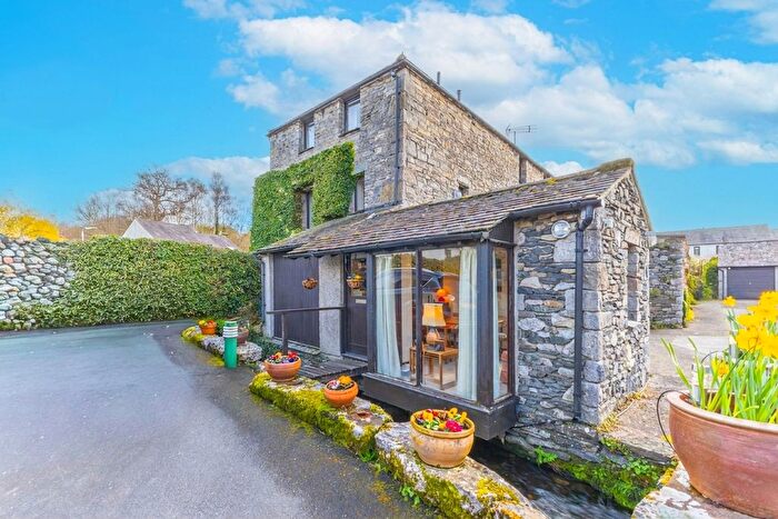 3 Bedroom Barn Conversion For Sale In Stonebeck, Lindale, LA11