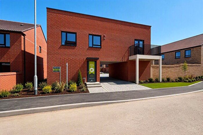 2 Bedroom Detached House For Sale In Franklin Gardens, Cambridge, CB3