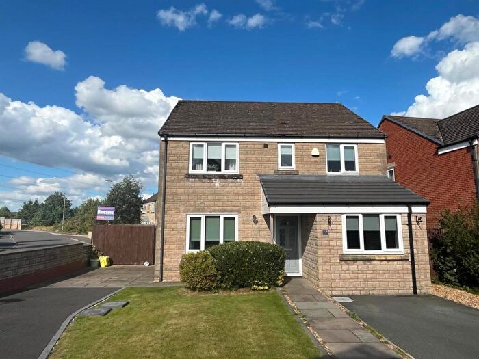 4 Bedroom Detached House For Sale In Cypress Oaks, Stalybridge, SK15