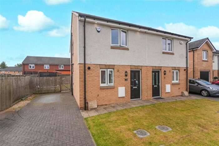 2 Bedroom Semi-Detached House For Sale In Lindores Drive, Stepps, Glasgow, North Lanarkshire, G33