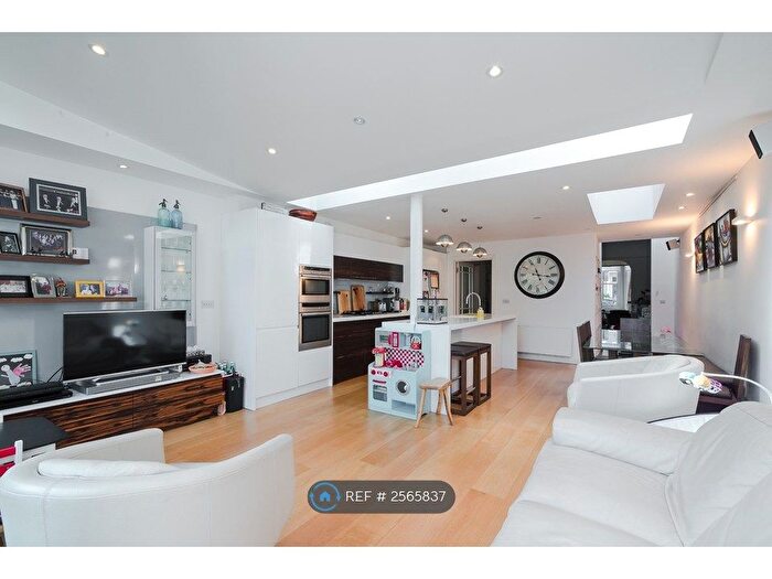5 Bedroom Terraced House To Rent In Melody Road, London, SW18