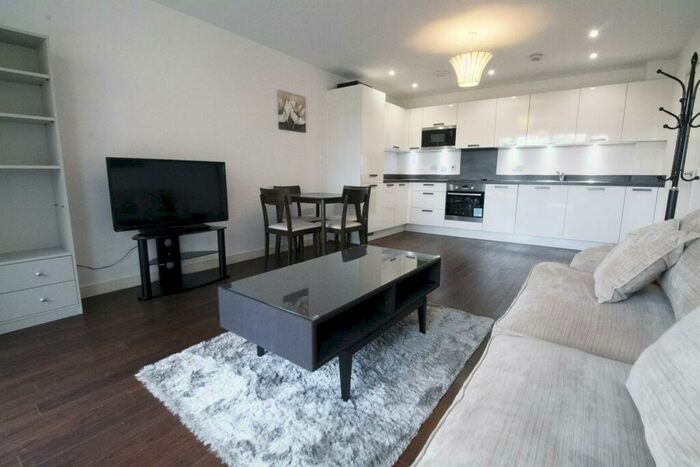 2 Bedroom Apartment To Rent In Campion House, SE16