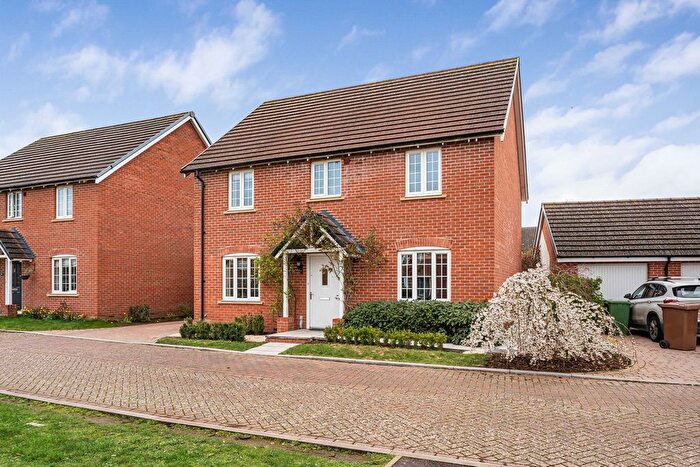 4 Bedroom Detached House For Sale In Storksbill Lane, Southmoor, OX13