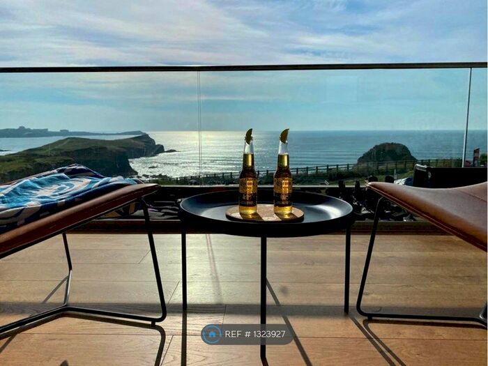 2 Bedroom Flat To Rent In Watergate Road, Newquay, TR7
