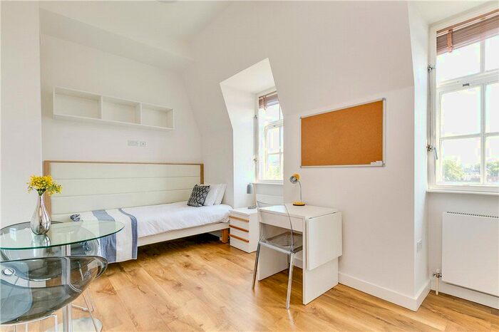 Studio To Rent In Princess Beatrice House, Chelsea, London, SW10