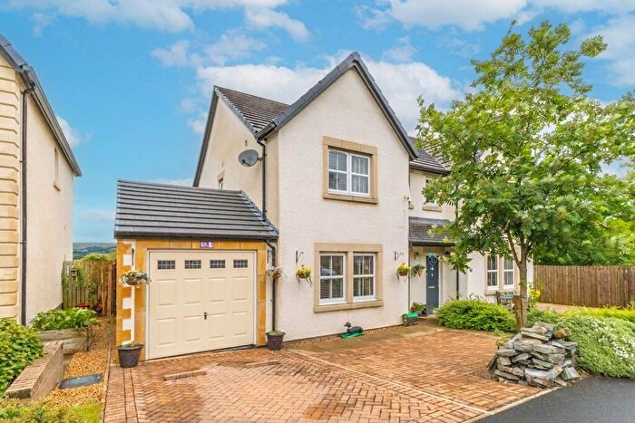 3 Bedroom Semi-Detached House For Sale In Kendal Parks Road, Kendal, LA9