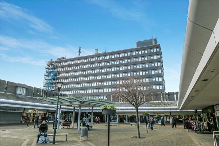 2 Bedroom Flat For Sale In Acre House, Sale Town Centre, M33