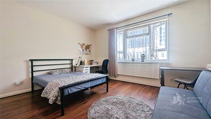 Studio To Rent In A High Street, Croydon, CR0