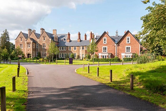 1 Bedroom Apartment For Sale In Besselsleigh, Abingdon, OX13