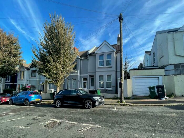 5 Bedroom End Of Terrace House To Rent In Bernard Road, Brighton, East Sussex, BN2