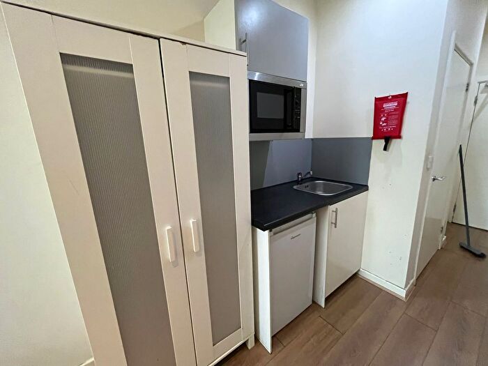 Studio To Rent In Byrom House, Scotland Road, Liverpool, L5