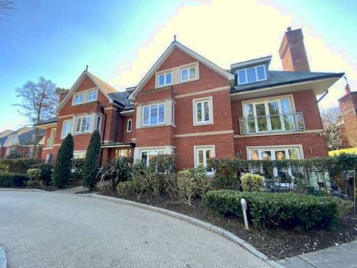 2 Bedroom Apartment To Rent In Gower Road, Weybridge, KT13